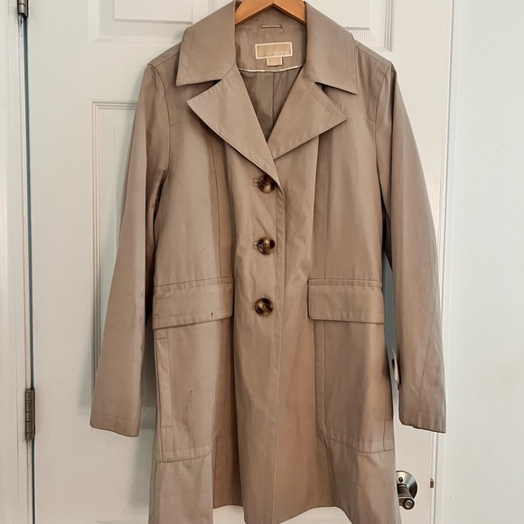 Trench/Rain Coat - Picture 1 of 5